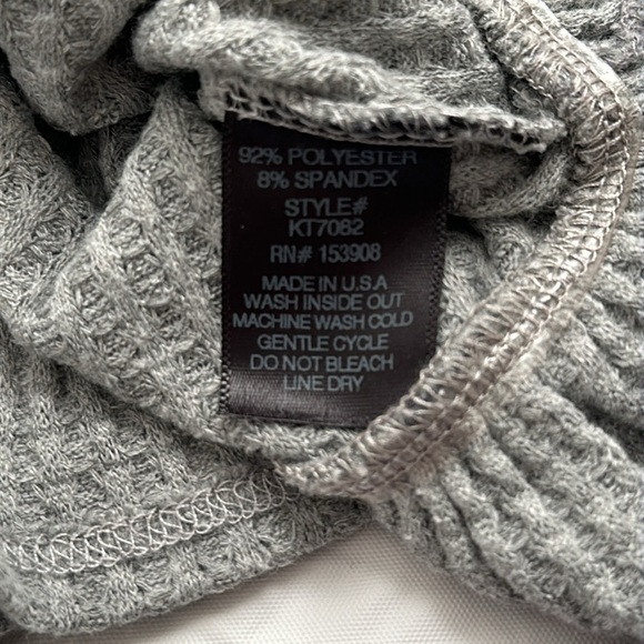 Pixie Lane gray waffle knit long sleeve hoodie top - Picture 5 of 6